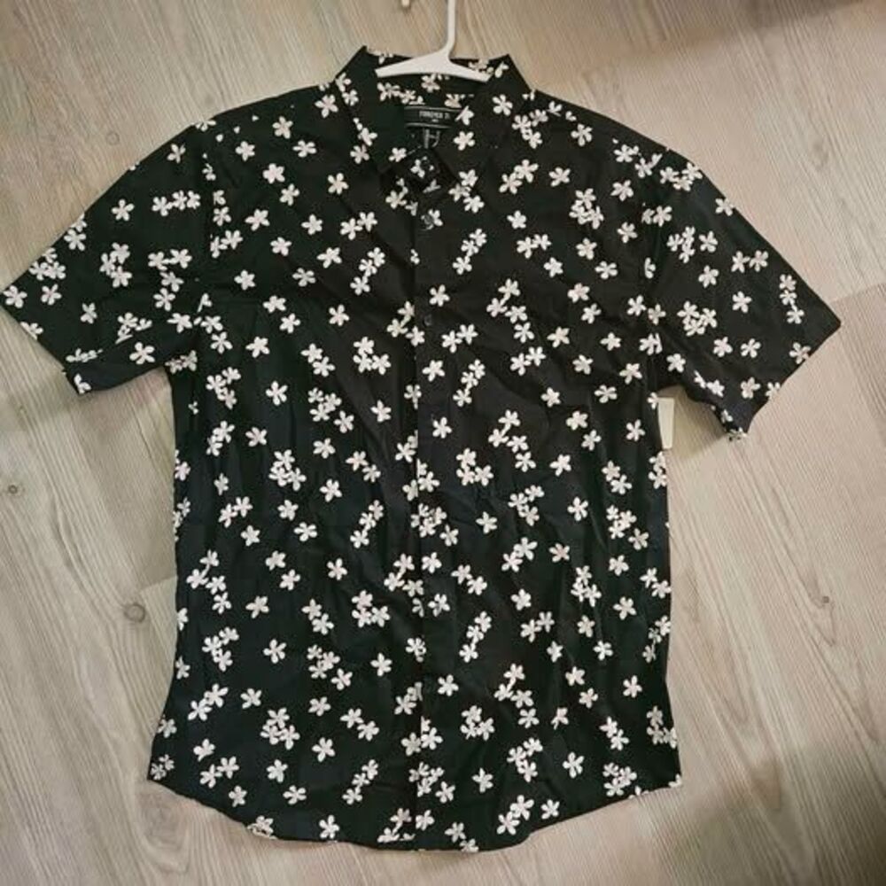 Men's forever21 floral button up size medium